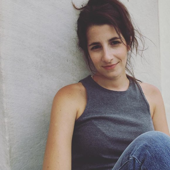 Meet your Posher, Samantha - Picture 1 of 1